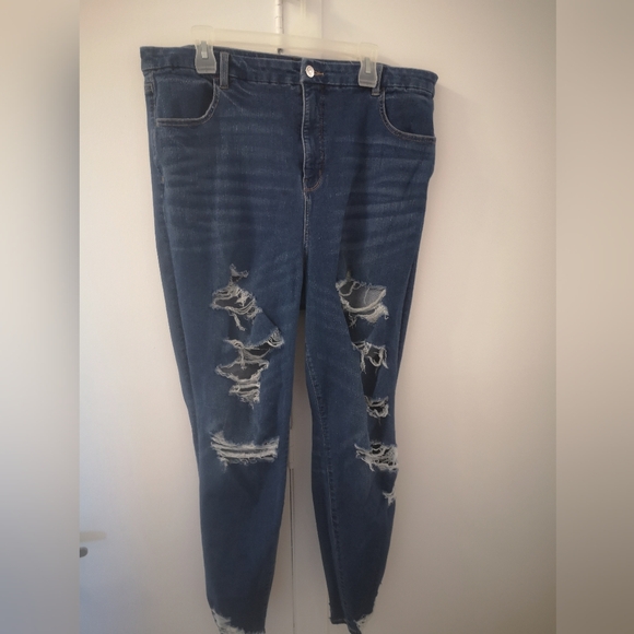 American eagle ripped curvy high rise jegging. Size 20 regular - Picture 1 of 5